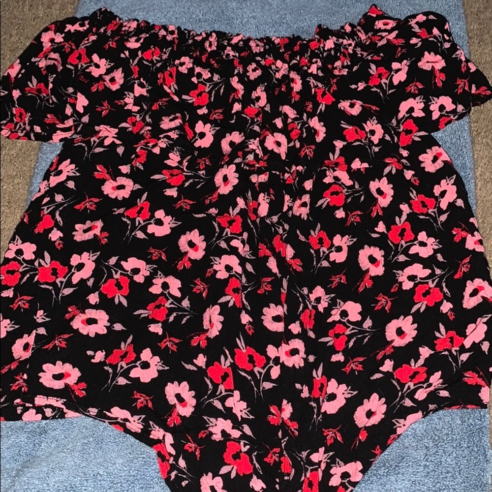 Cropped shirt